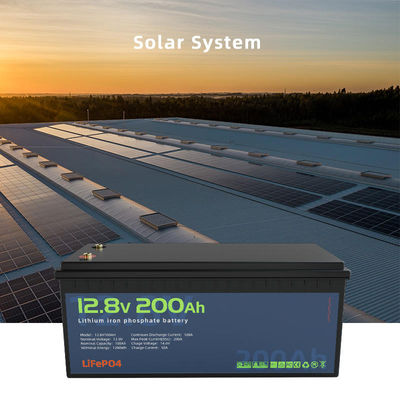IP67 Αδιάβροχη 24V 100Ah Ηλιακή μπαταρία LiFePO4 με Bluetooth και υλικό άνωσης LFP