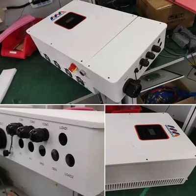 Αντιστροφέας διαχωρισμένης φάσης 120V Αμερική Έκδοση Υβριδικό Ηλιακό Σύστημα MEGAREVO R10KLNA